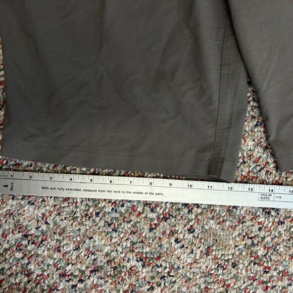 Tasc Motion Medium Gray Performance Flat Front 9"Inch Inseam Shorts Size 38 - Picture 14 of 14